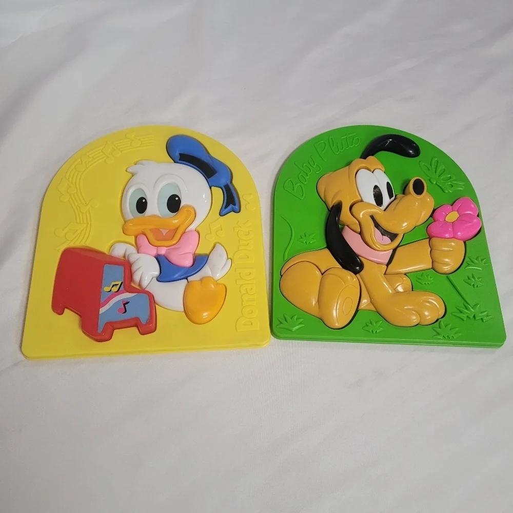 Disney VTG 1980's Baby Pluto & Donald Duck Plastic Tray 3D Puzzles Arco